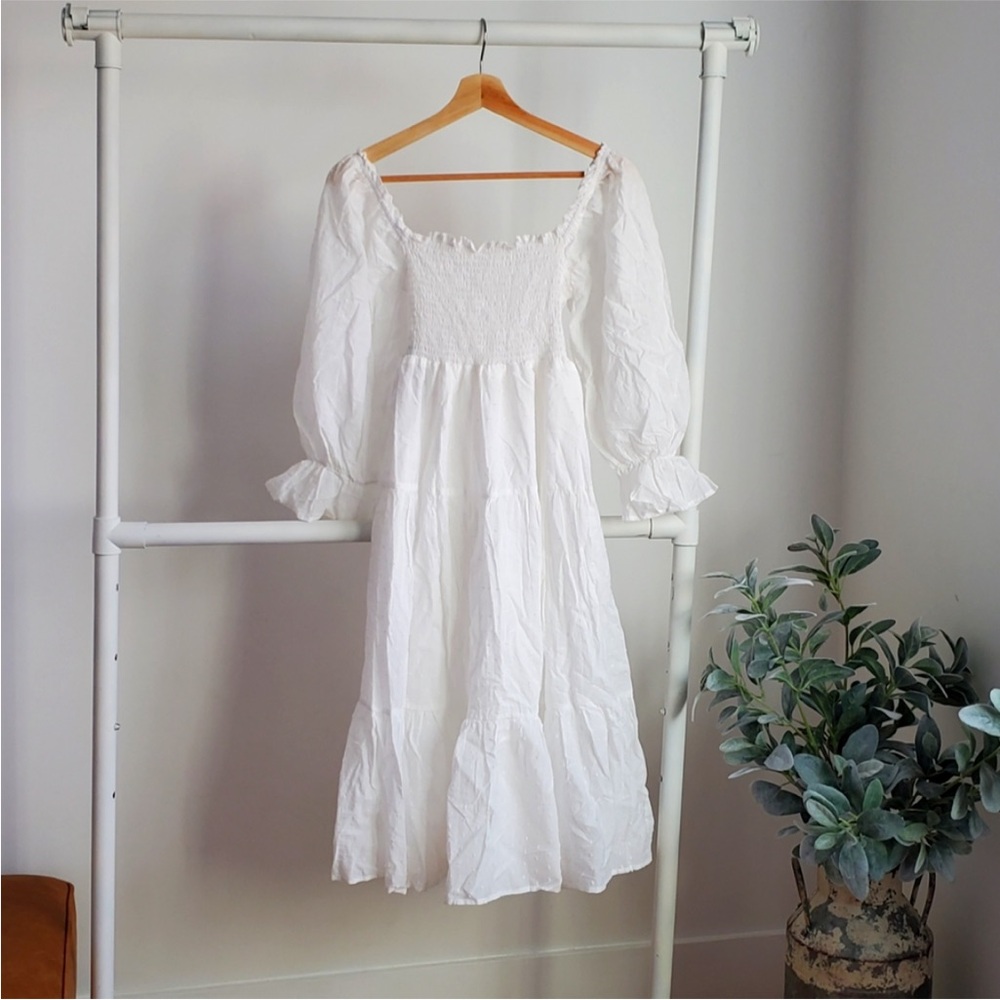 Gorgeous white chenille lace dress off shoulder sz S 4/6